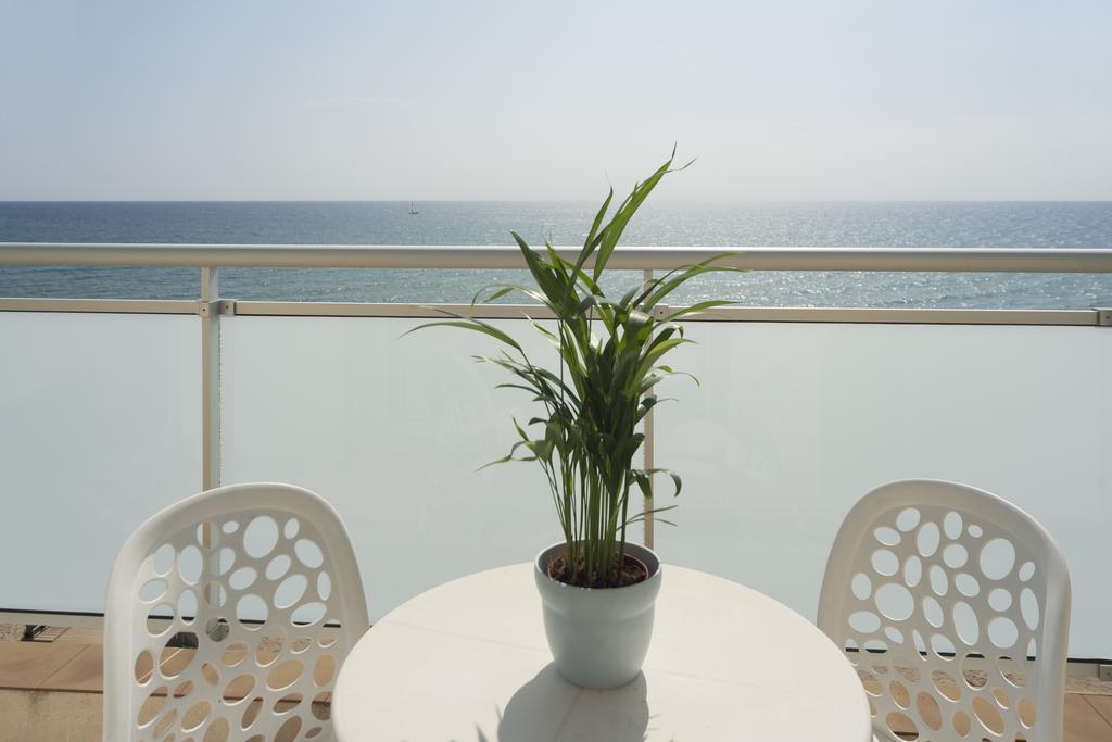 4R Miramar Calafell Ξενοδοχείο Εξωτερικό φωτογραφία